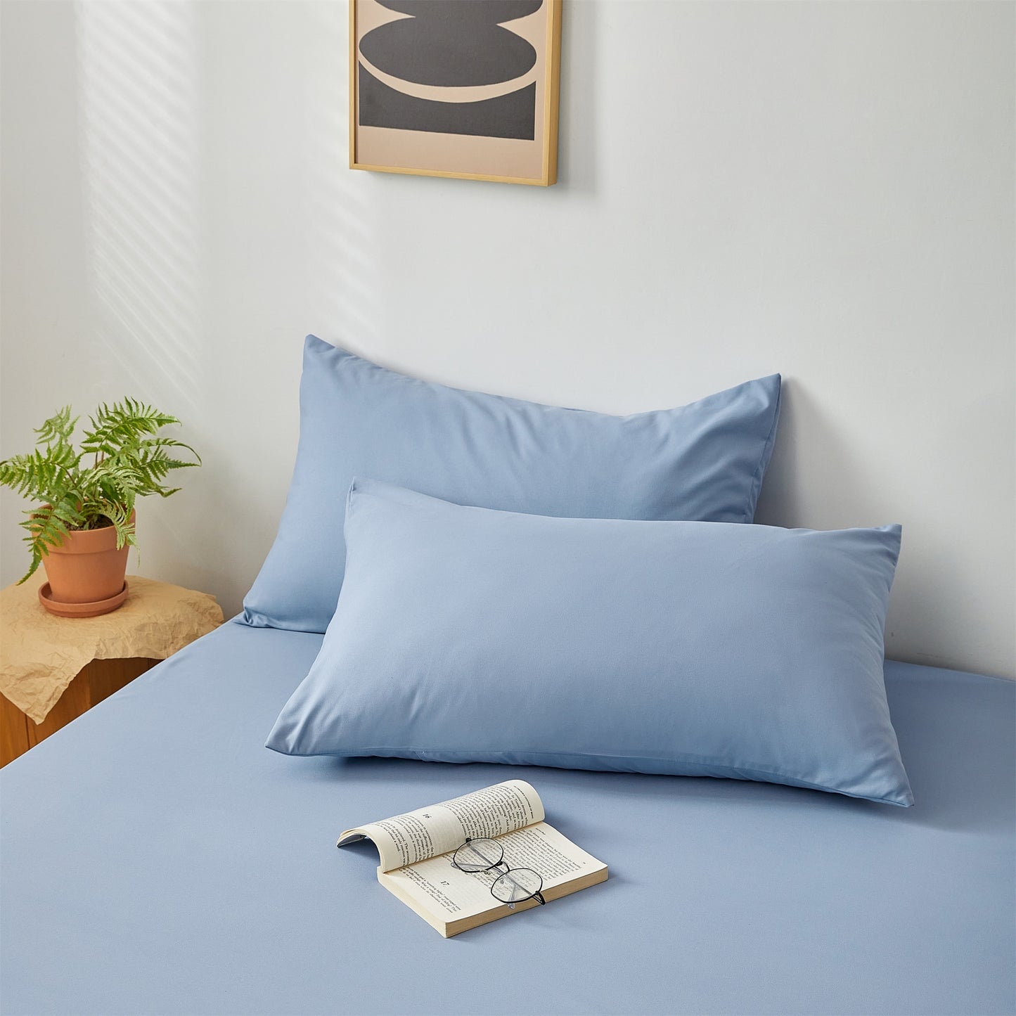 2pcs Ultra-Soft Brushed Polyester Pillowcases - Breathable & Skin-Friendly, Solid Colors, Machine Washable with Envelope Closure for Cozy Sleep, Bedroom Essentials|Minimalist Pillowcases|Soft Polyester Fabric
